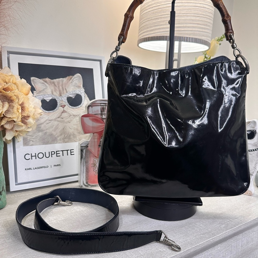 Gucci Elegant Black Patent Leather Bag with Bamboo Handle - Picture 3 of 16